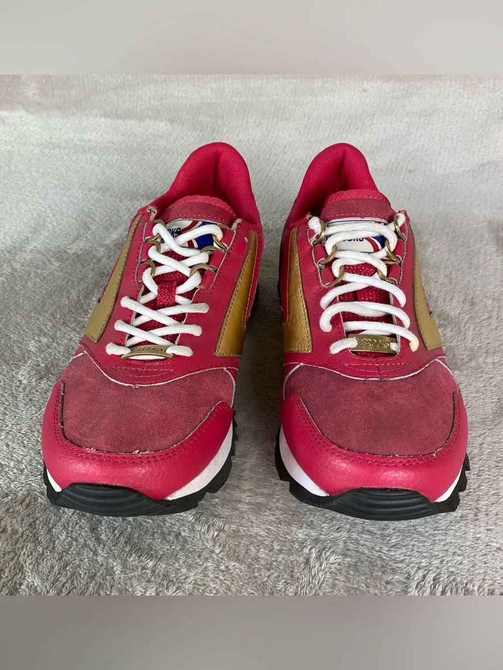 Brooks Vintage 1201711B698 Womens Sneakers Size 9 Red Gold Running Shoes NEW - Picture 5 of 12